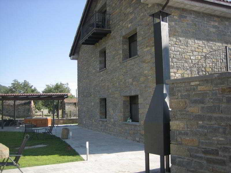 Apartamentos Puerta De Ordesa Laspuña エクステリア 写真